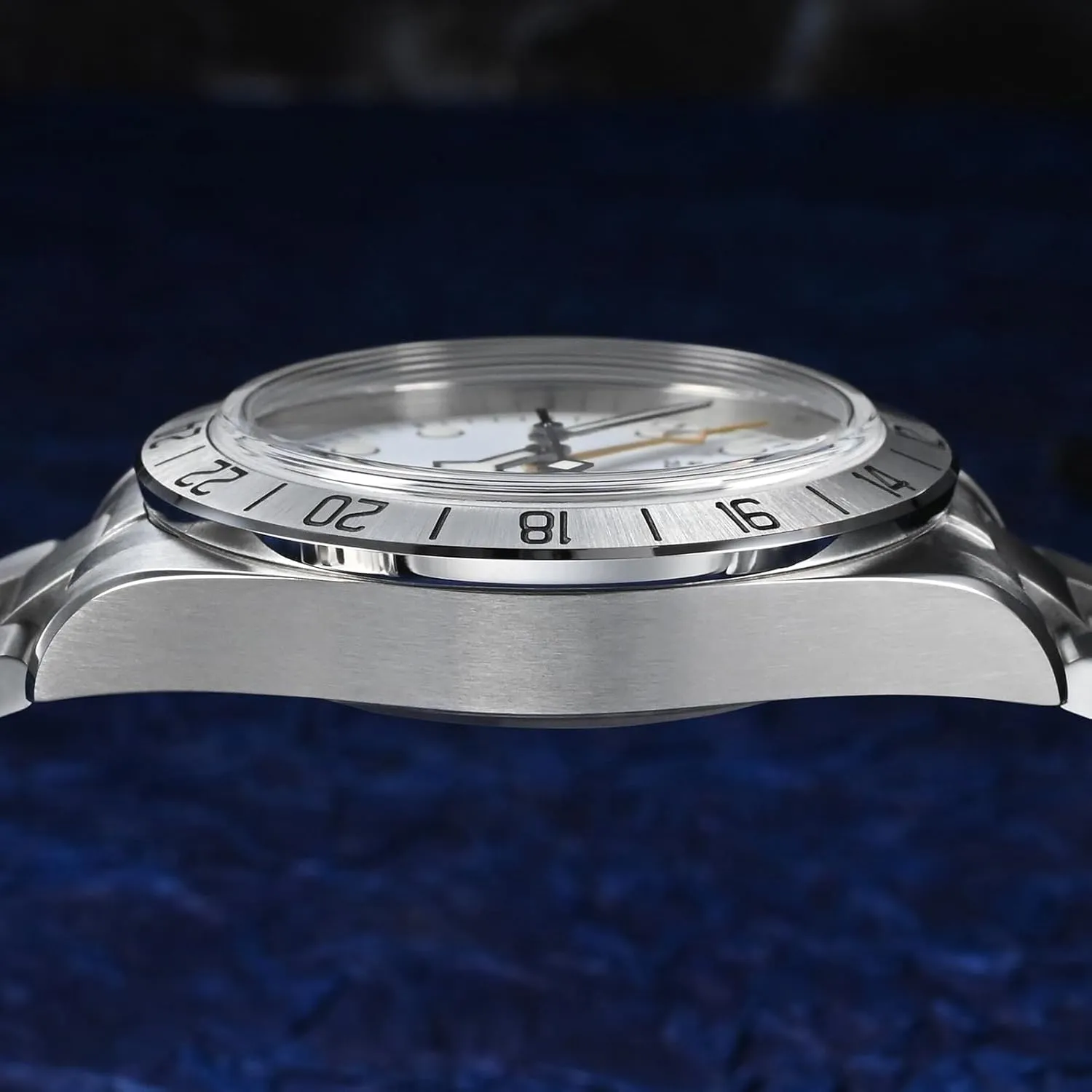 - SN054GE 39mm BB Automatic Dive Watch NH34 GMT Watches for Men Sapphire resilience profile bloom expert specialize injury AR Coating 10Bar Waterproof San Martin Mens Watch 