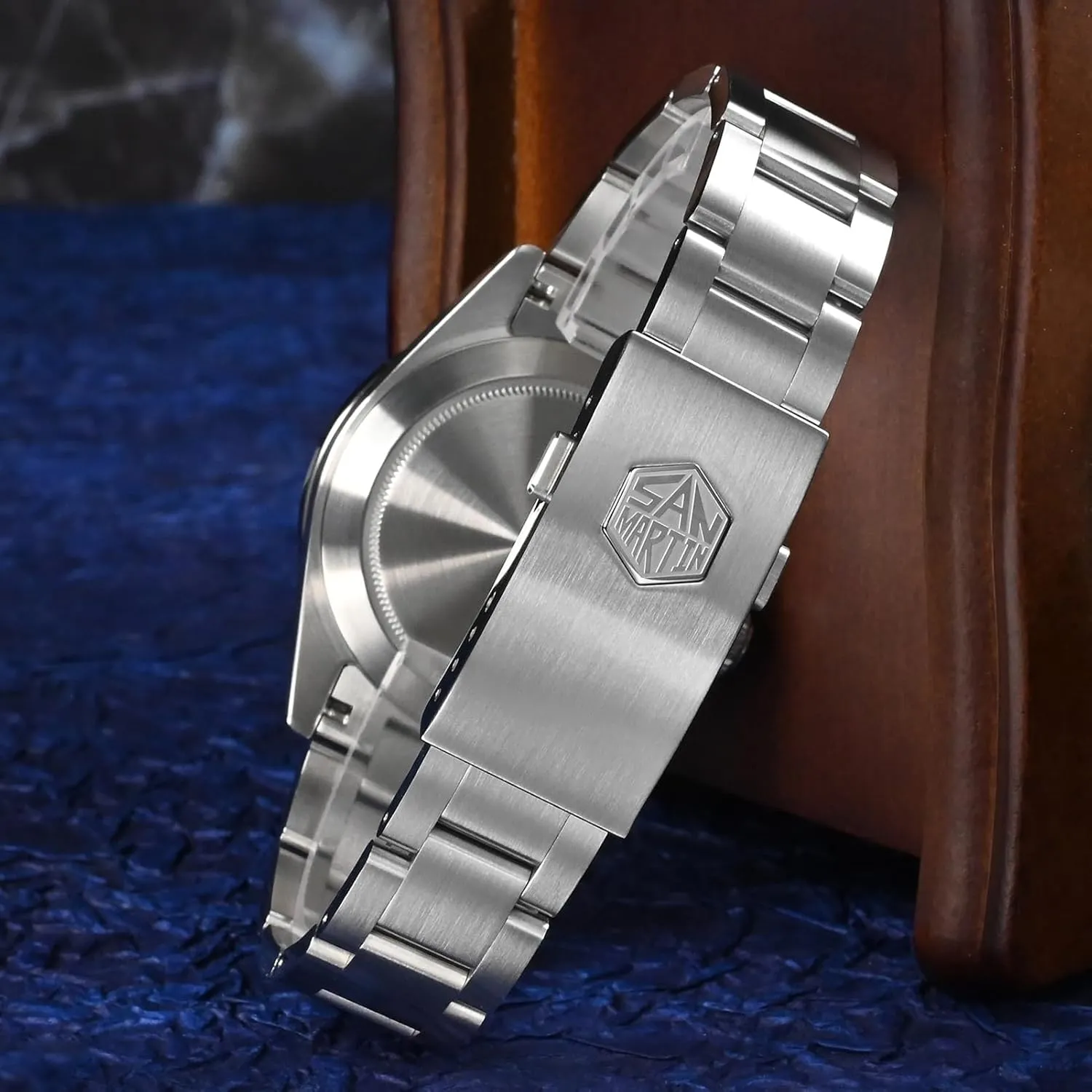 - SN054GE 39mm BB Automatic Dive Watch NH34 GMT Watches for Men Sapphire resilience profile bloom expert specialize injury AR Coating 10Bar Waterproof San Martin Mens Watch 