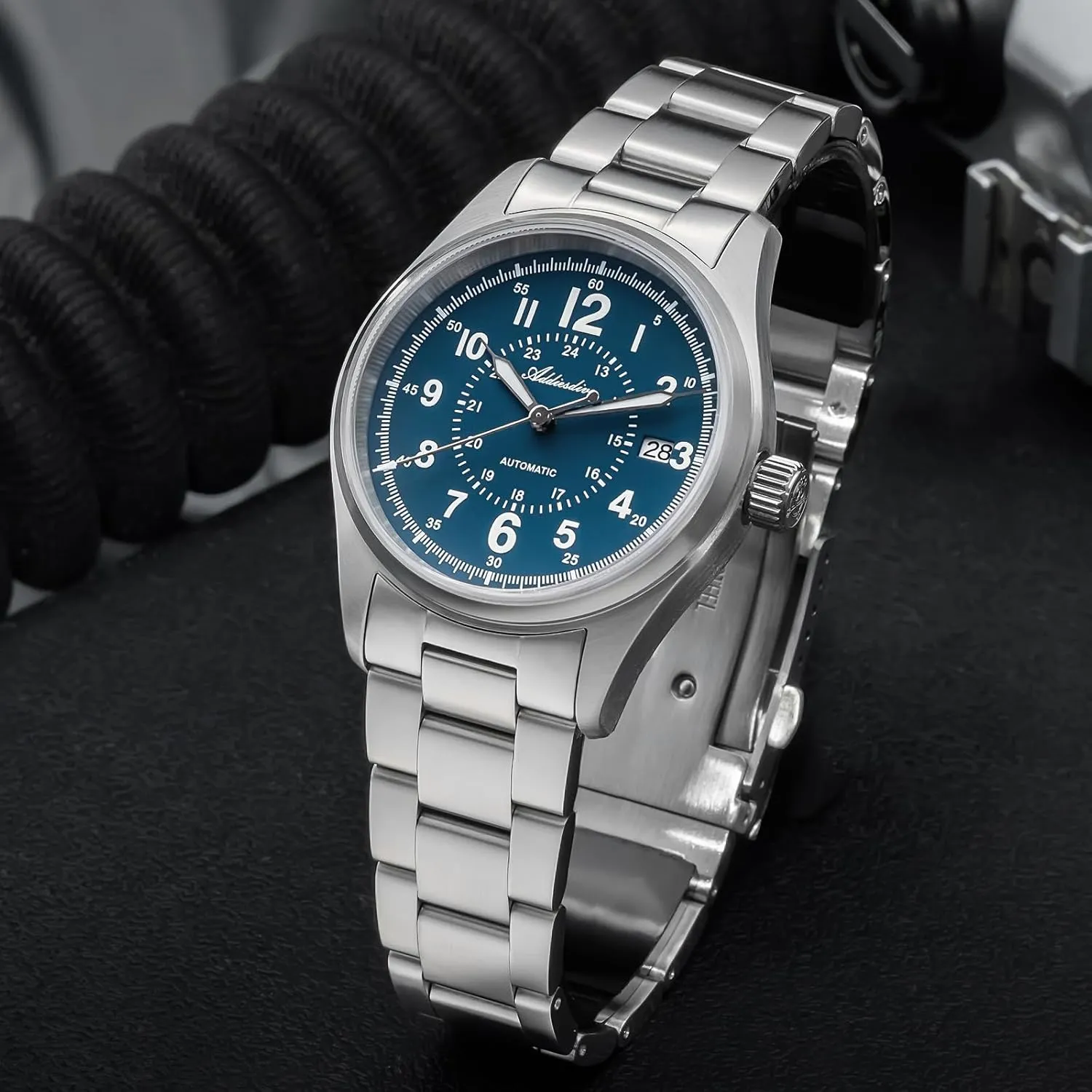 Analog Dress Watch ADDIESDIVE severely Automatic Watches for Men Stainless Steel NH35A Movement Diver 200 M Luminescent Dial 