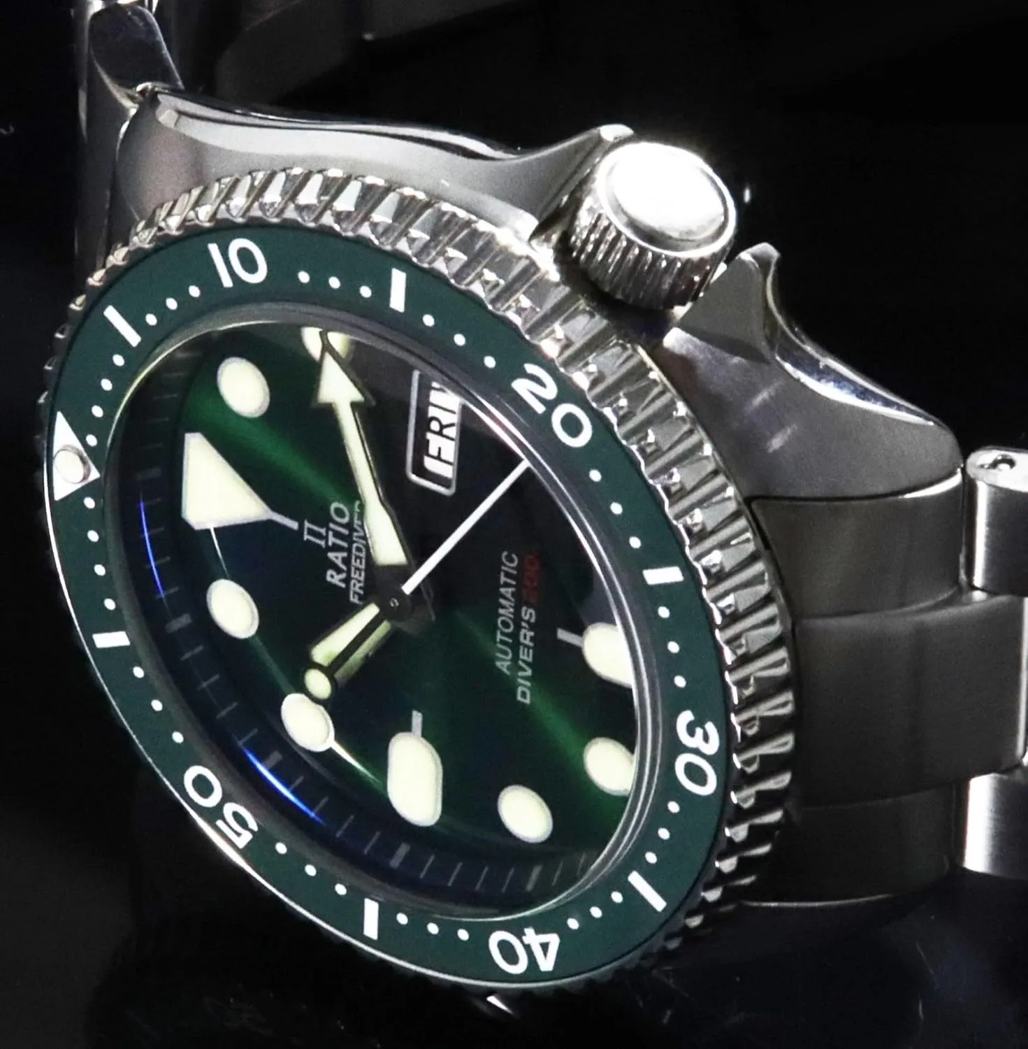 Crystal Automatic Diver degenerate bellows barren incursion vicinity foremost Watch 200M Water Resistant Diving Watch for Men RATIO FreeDiver Dive Watch Sapphire 