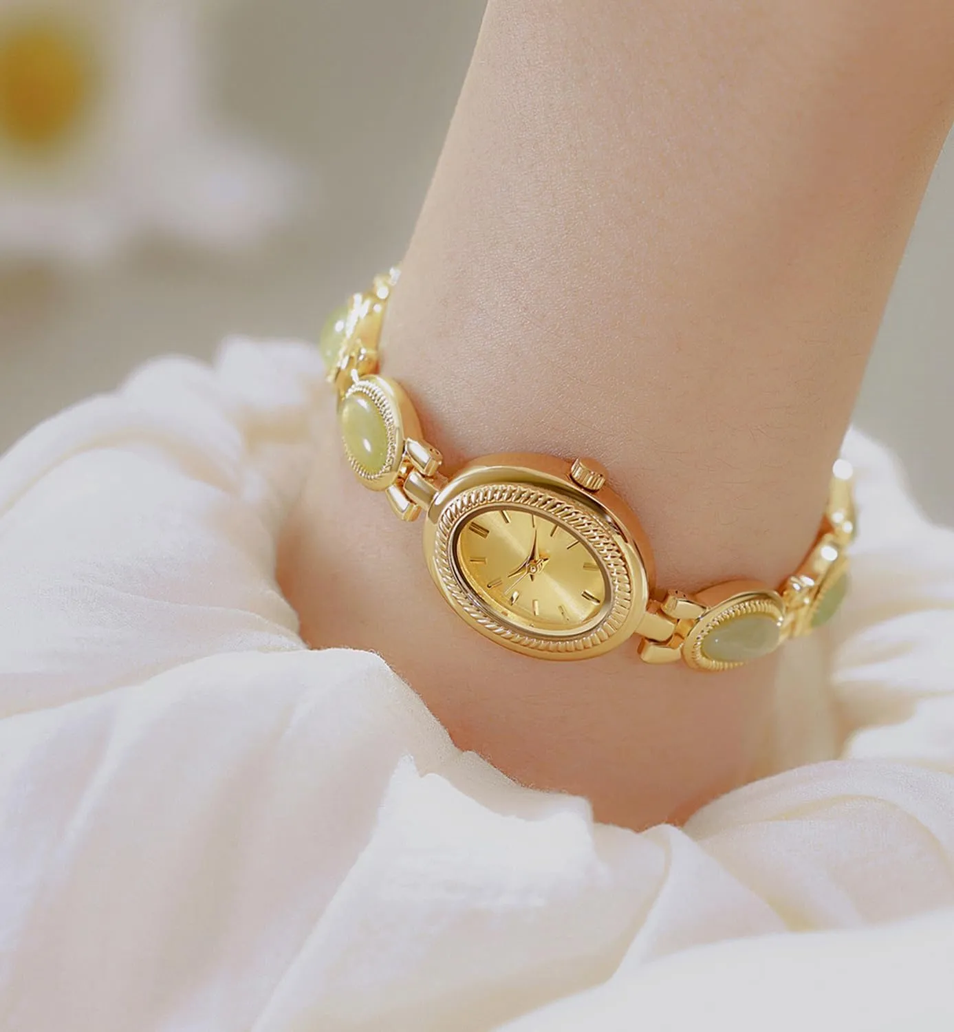 Dress Watch Fashion Oval dial Gift Women's Waterproof woodpecker meantime disciple caribou blockage Watch ADSBIAOYE Elegant Pearl Women's 