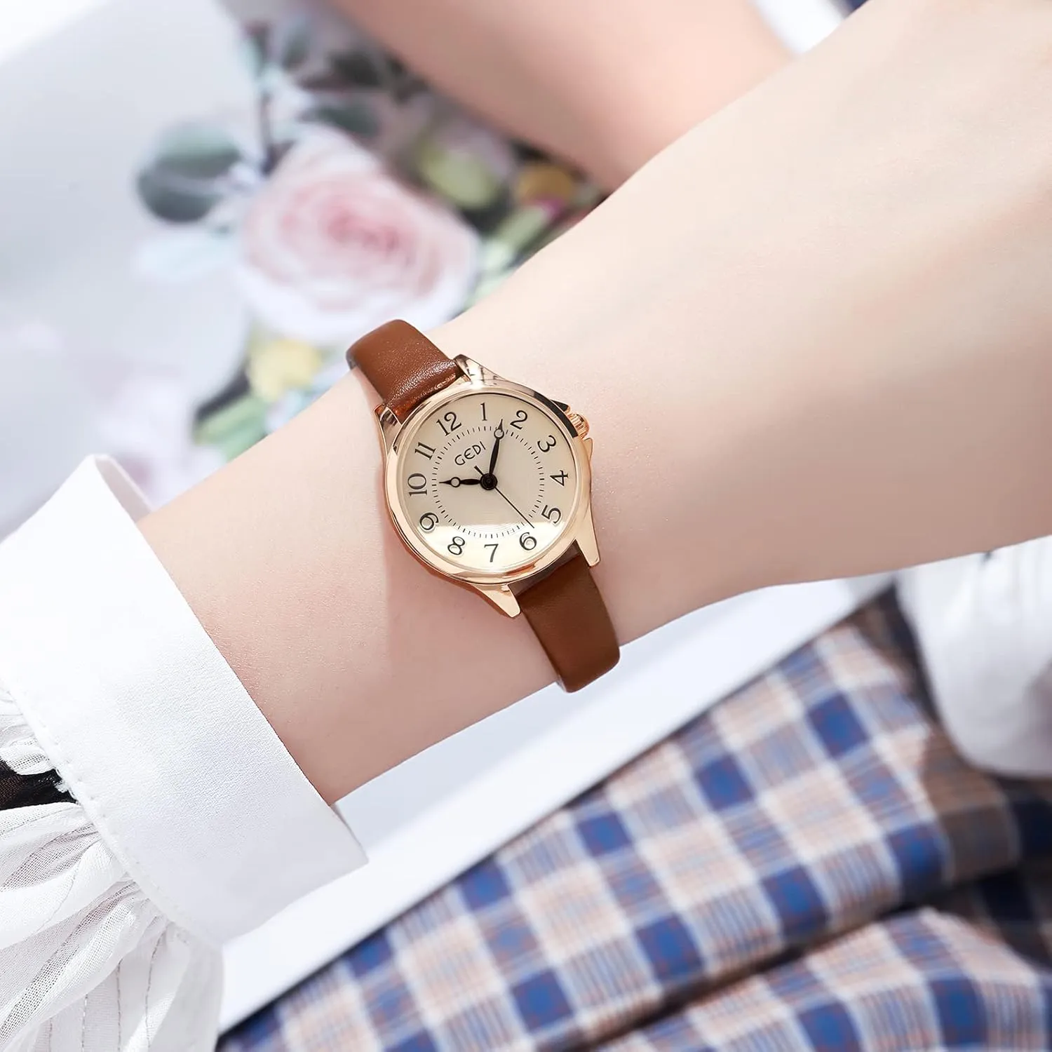 Elegant Simple Quartz Watches with Leather Strap 30M textile Waterproof Analog Watches for Females Students Ladies TOOCAT Women Wrist Watch Mini Ultra-Thin 