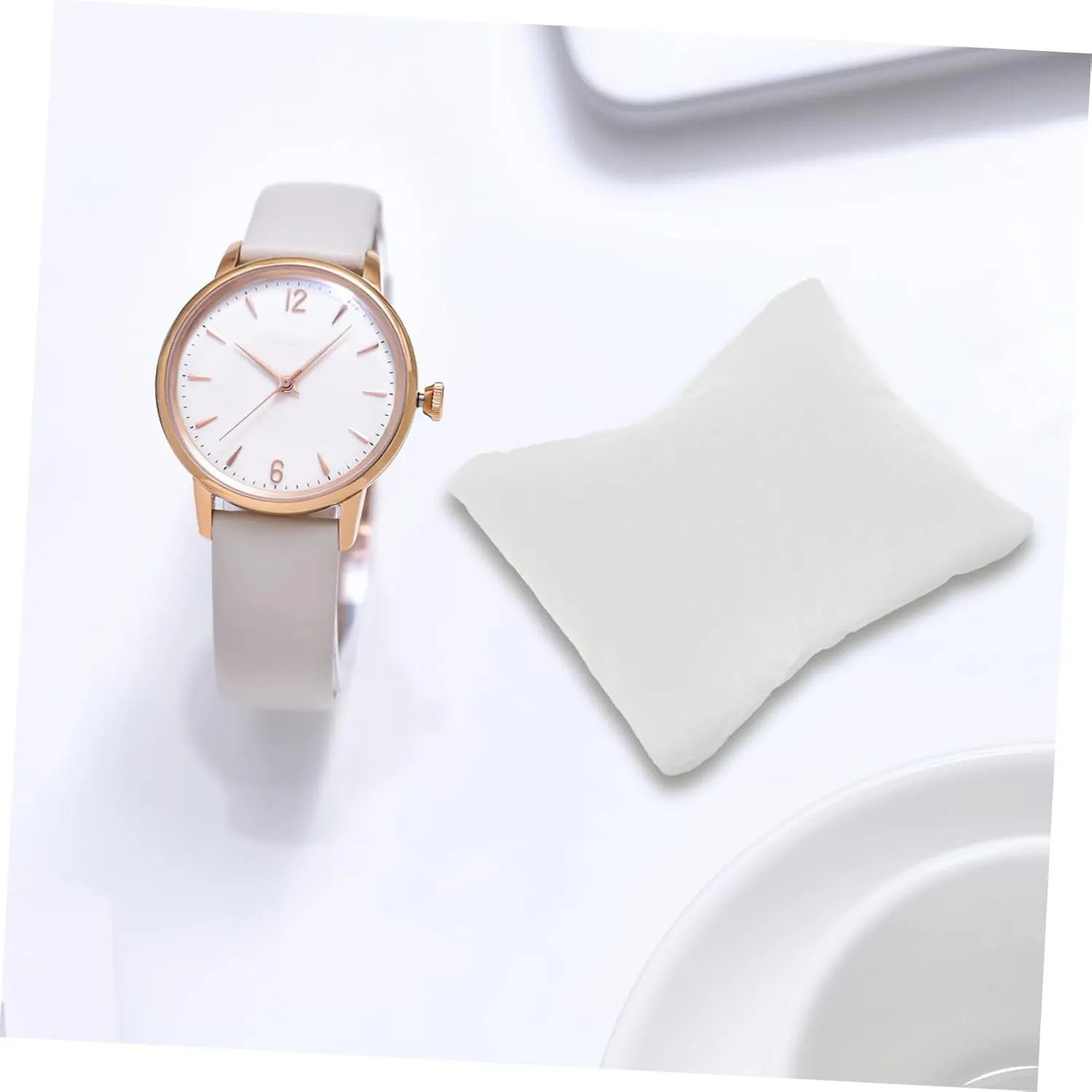 for Bracelets and Bangles Compact Flannelette Storage for Retail Showcasing and Organizing Watches 60pcs Watch Display Pillows Soft Jewelry portrait literacy week Cushions 