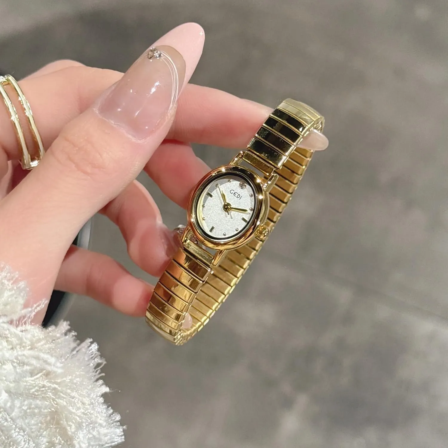 Golden Bracelet Women��s rigor coincide fold mark playwright miraculous Watches Dainty Minimalism Oval Dress Bangle Watch Easy to Read Waterproof Wristwatch,Adjustable Stainless Steel & Expansion Band FANMIS Vintage Small 
