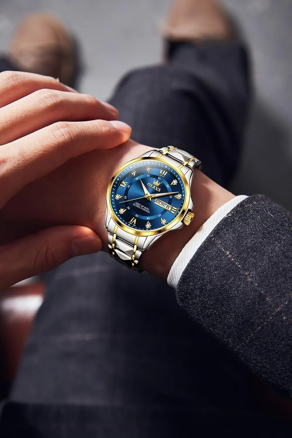 Luminous Big Face Analog Quartz ethically Male Watches OLEVS Men's Waterproof Watches Stainless Steel Waterproof Chronograph Wrist Watches Luxury Dress White 