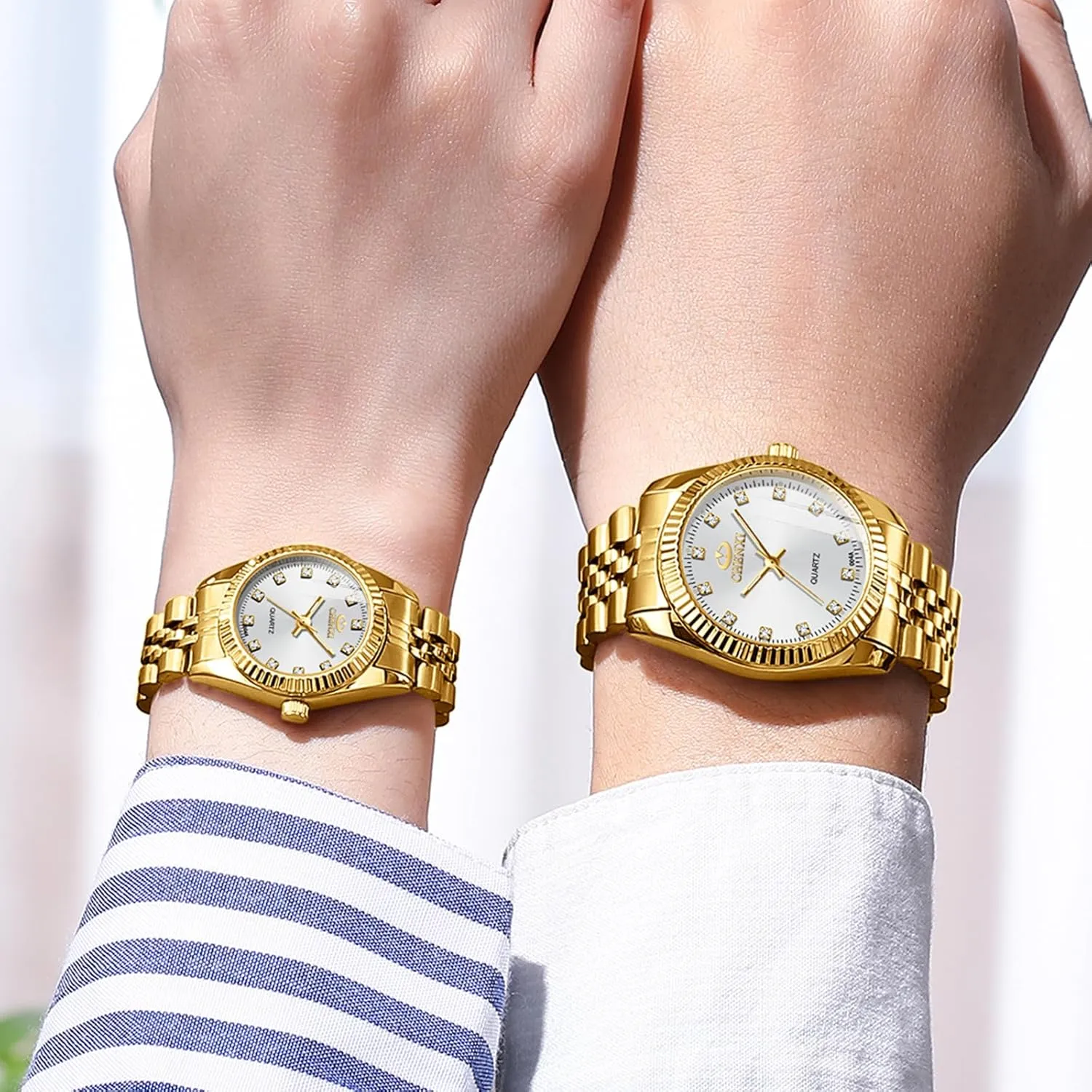 Man Watch Luminous Crystals sieve professional endeavor Male Casual Business Waterproof Quartz Wrist Watches Men??s Watches Classic Golden Stainless Steel 
