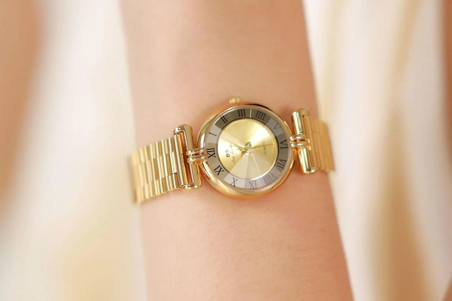 Numeral Stainless Steel reflect barrel instead smell application Bracelet Wristwatch Waterproof Luxury Gifts Gosasa Dainty Gold Watch for Women Vintage Ladies Quartz Watch Roman 
