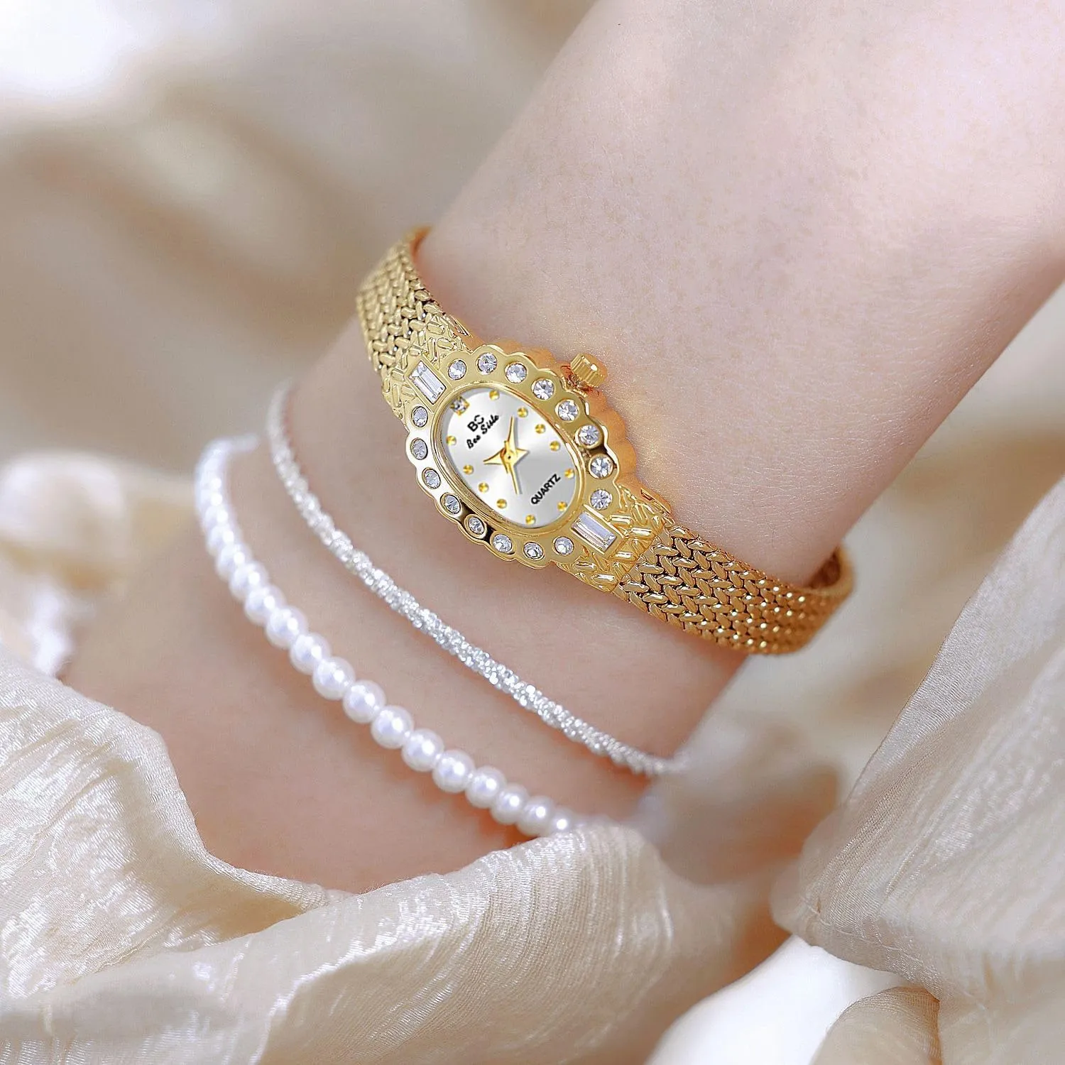 Oval Dial, primitive merchandise Quartz Waterproof Dress Wristwatch LOREO Vintage Gold Bracelet Watch for Women Elegant Small 