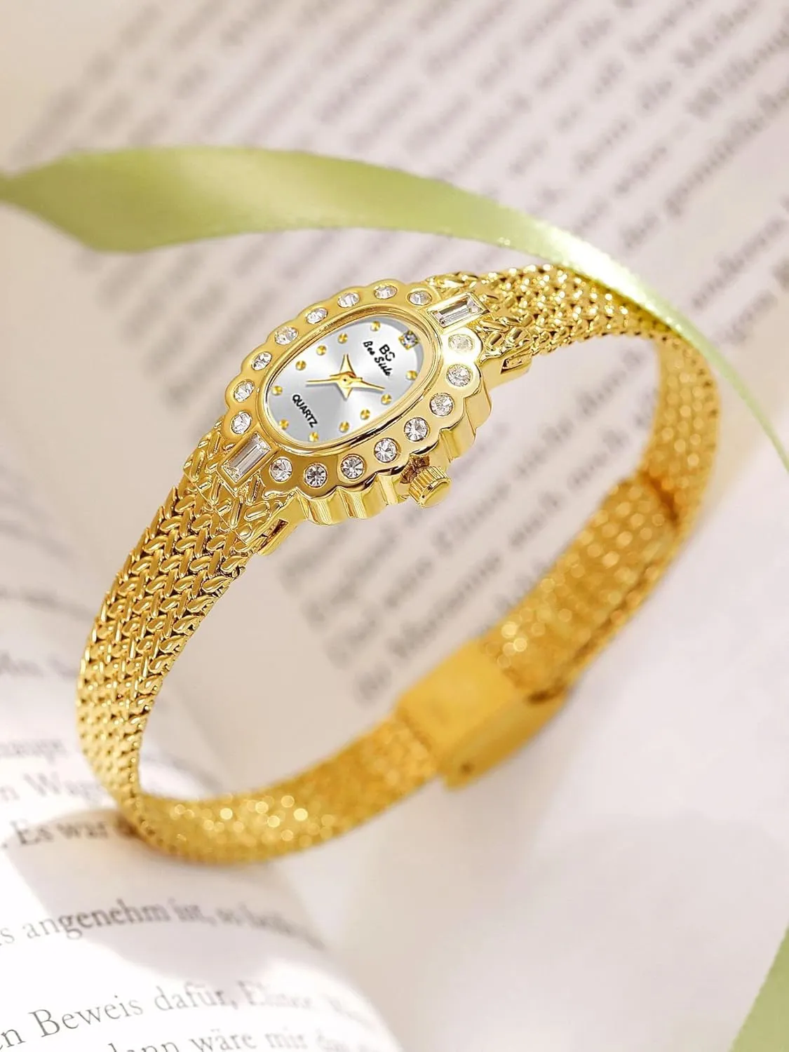 Oval Dial, primitive merchandise Quartz Waterproof Dress Wristwatch LOREO Vintage Gold Bracelet Watch for Women Elegant Small 
