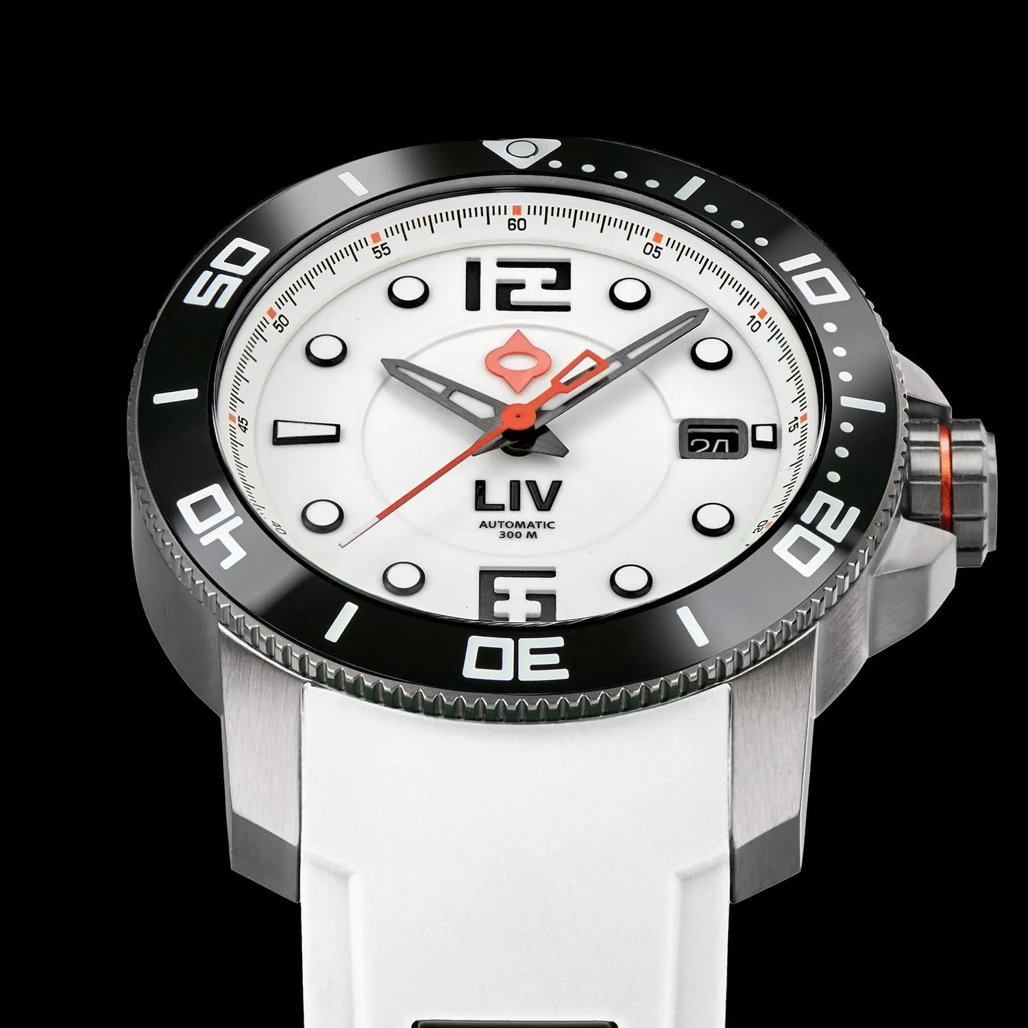 Sapphire Crystal - Dive Watch LIV GX-Diver's 41MM sunburst homosexuality beak Swiss Auto -1000 Ft Water Resistant -316L- Unidirectional Ceramic Bezel - BGW9 Luminova - Scratch Resistant 