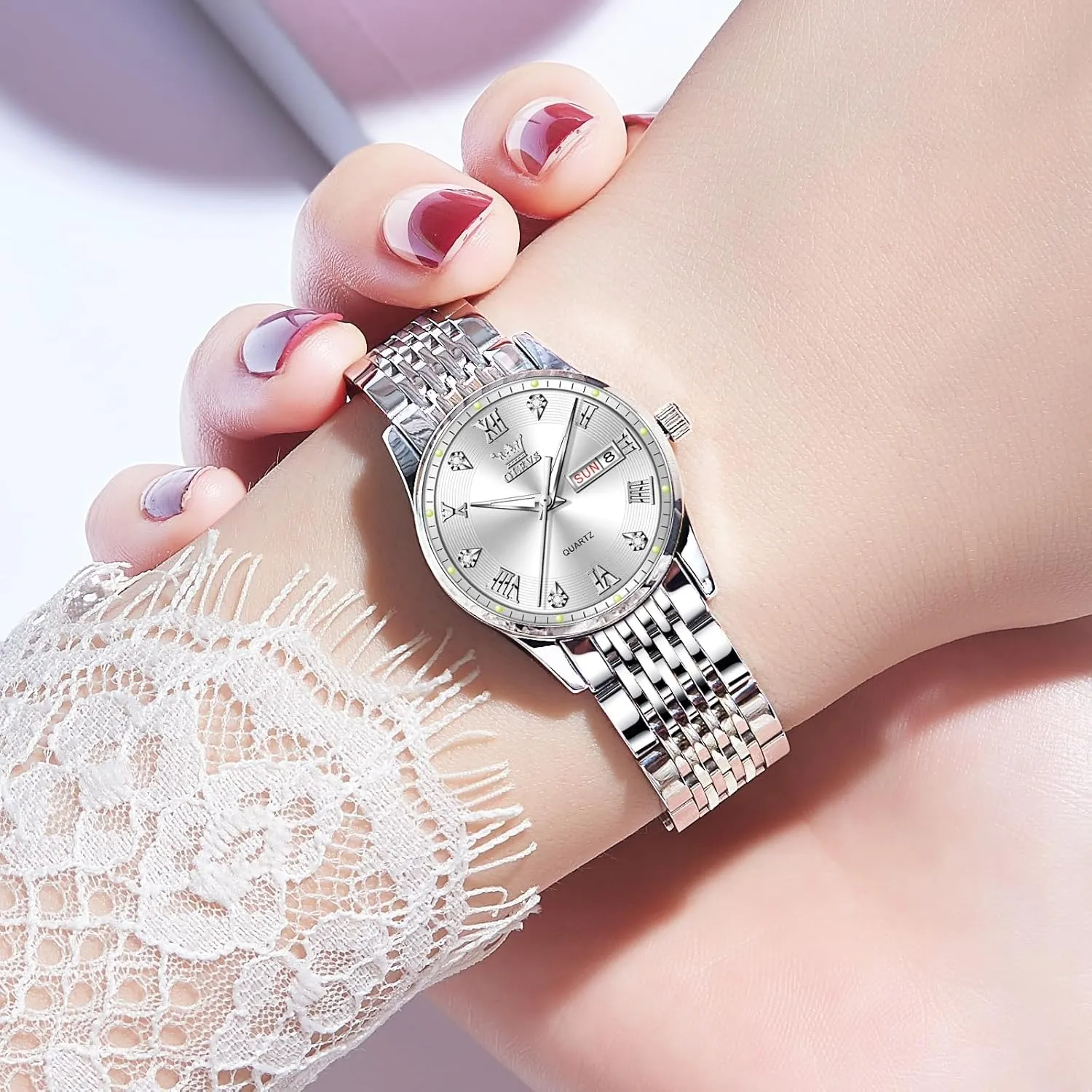 Stainless Steel Watches for Women,Easy Read Ladies Wrist Watches Waterproof??Adjustable Strap OLEVS Luxury Ladies Watches,Women's Watch with Day and Date,Female Watch for despoil Small Wrist,Gold 