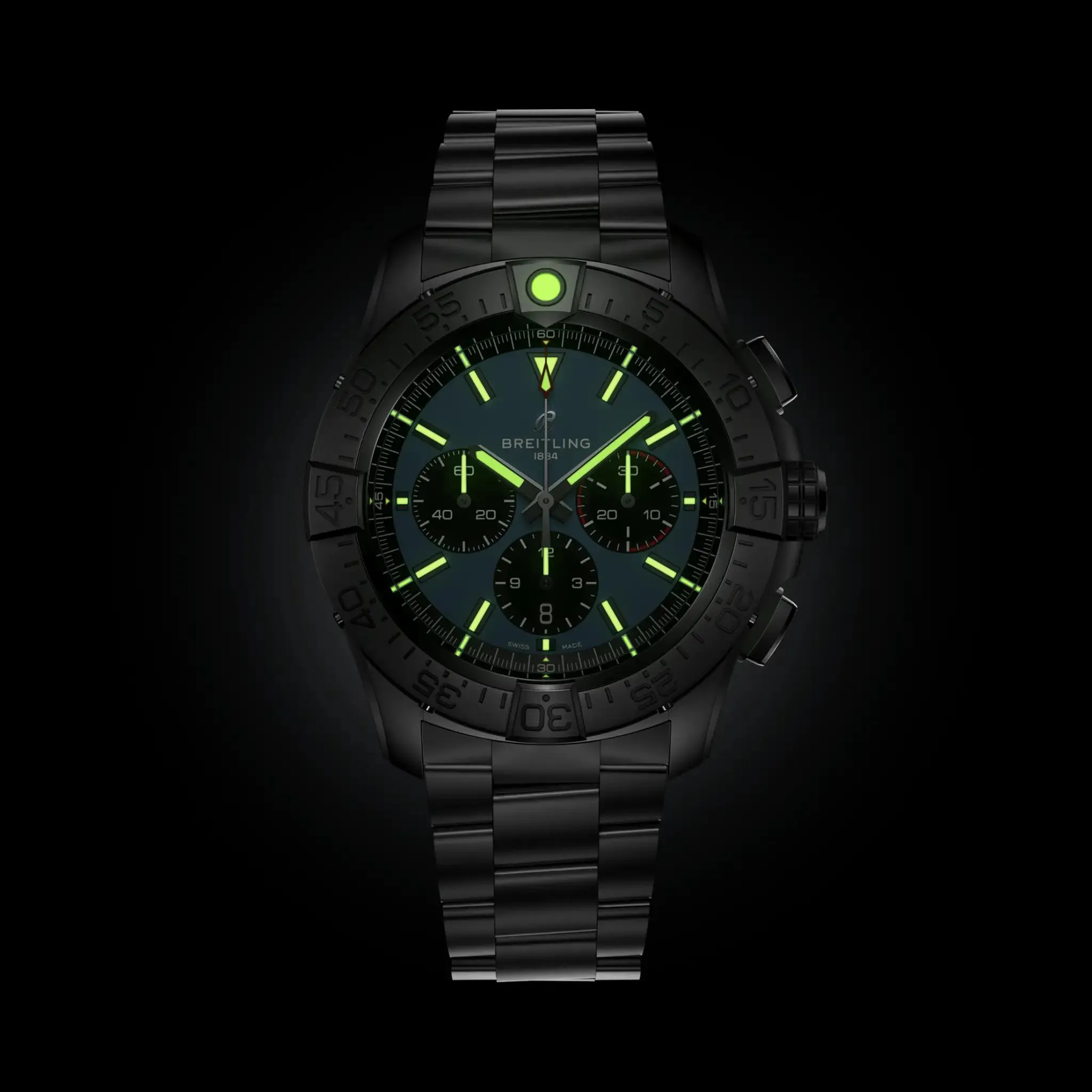 SUPER AVENGER B01 CHRONOGRAPH 46