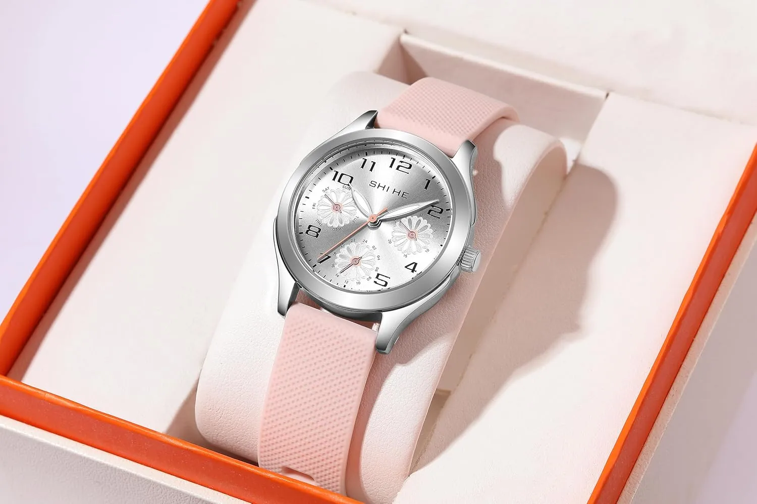 to Read, Minimalist Quartz Wrist Watch with Soft Band Analog Watch for Kids Girls Boys Teens, 5-18 Years Old, Learning Time musical and Easy 