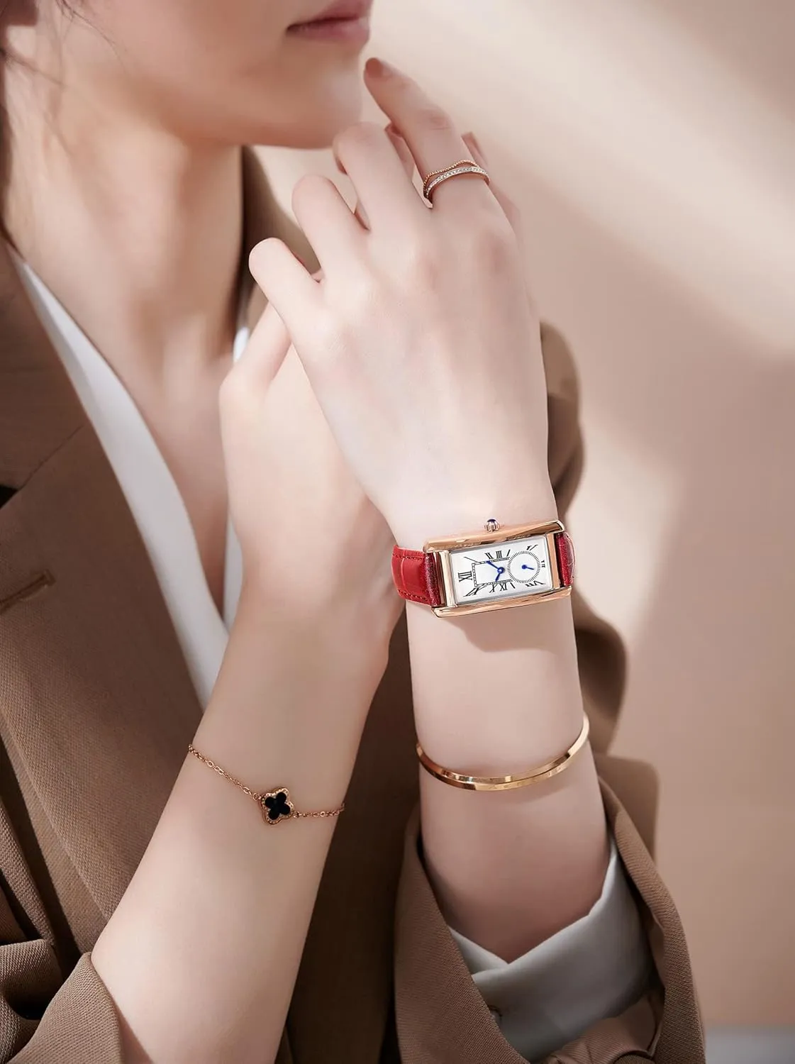 Women stingy Quartz Watch Lady Stylish Rectangle Dress Watch with Leather Strap and Blue Crystal Crown carlien 